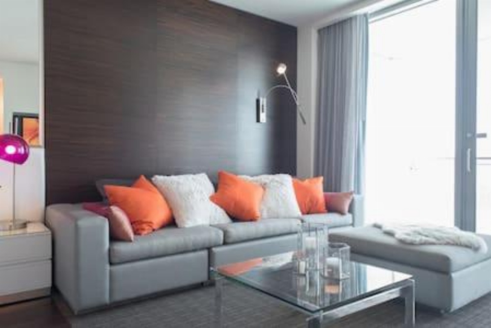 Luxury Suites at Palms Place Image 25
